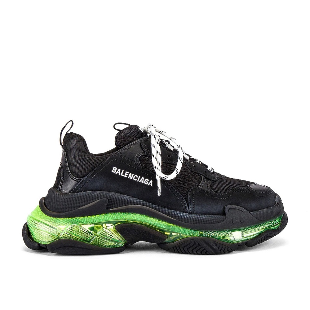Balenciaga Triple S Sneakers. PERFECT CONDITION. ONLY worn very few times.